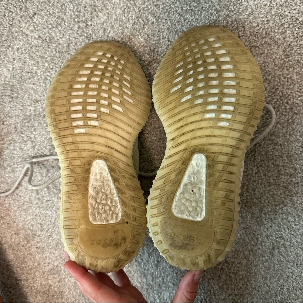 Adidas Yeezy Boost 350 V2 “Light” - Men’s 6 / Women’s 7.5 - Picture 8 of 8